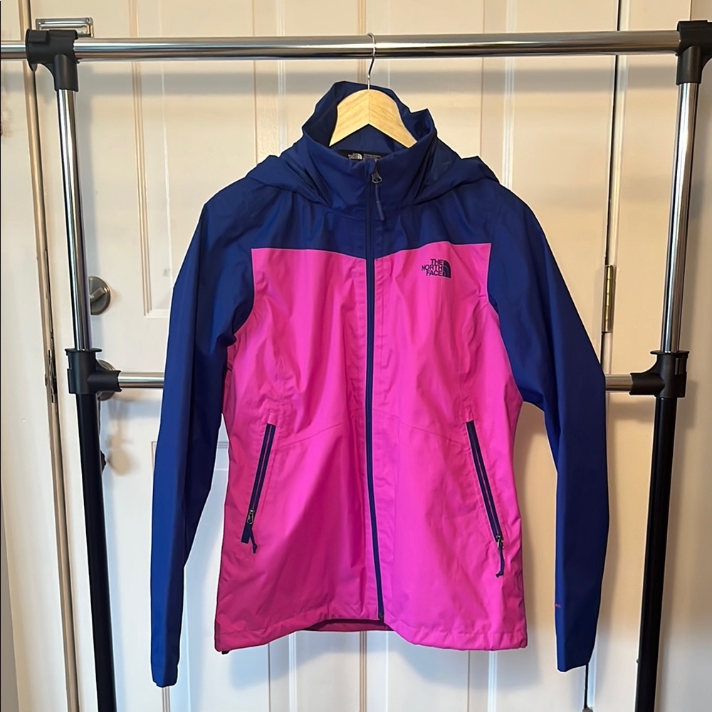 The North Face Women's Pink and Navy Hooded Rain Jacket